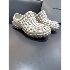 Balenciaga Slippers